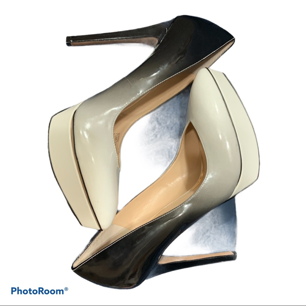Jessica Simpson Platform Stilettos. ombré black, gray & white beautiful & sexy
